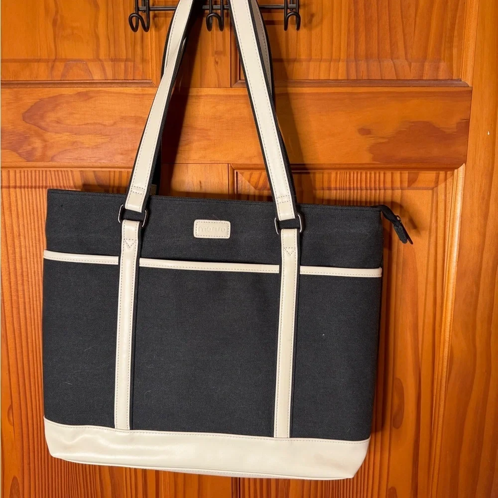 NWOT Mosiso Black and Cream Laptop Bag